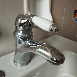 Miscelatori lavabo, bidet e vasca