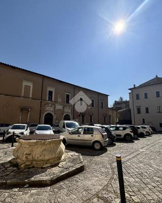 MAGAZZINO A NARNI
