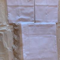 Completo lenzuola matrimoniali in lino e merletto