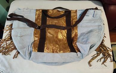 Maxi Borsa Jeans Boho-Chic con Frange e Oro - Arti