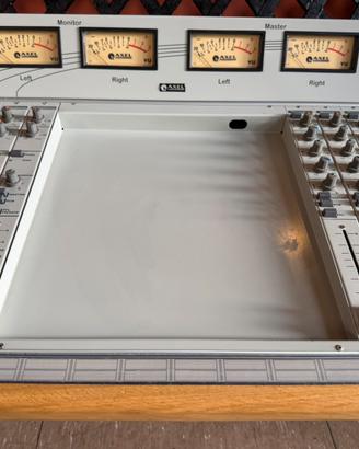 Axel Technology Oxygen 4 – Console Broadcast