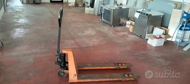 Transpallet manuale idraulico