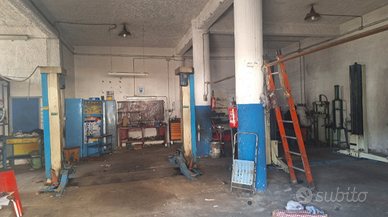 Capannone commerciale