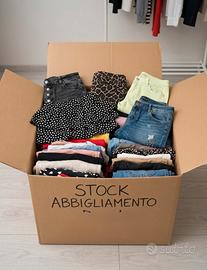 Lotto / Stock Capi d'Abbigliamento