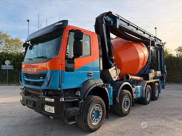 IVECO TRAKKER AD340T45 con nastro e betoniera Imer