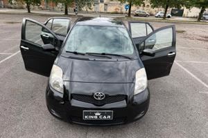 Toyota Yaris 1.3 5 porte Sol