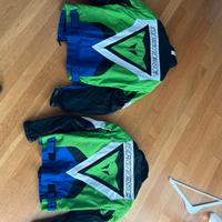 Due giacche tessuto Dainese
