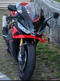 Aprilia RSV4 my2025 Factory 