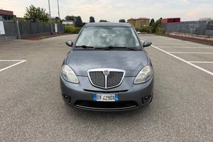 Lancia Ypsilon 1.4 Platino Ecochic GPL