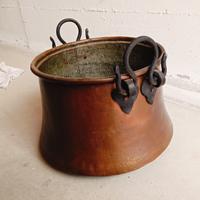 Antico Calderone in Rame