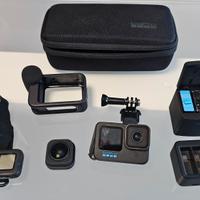 Gopro 10 kit combo Vlog completa di accessori