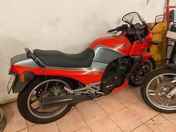 Kawasaki gpz 900r targa oro FMI