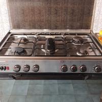 macchina con forno a gas