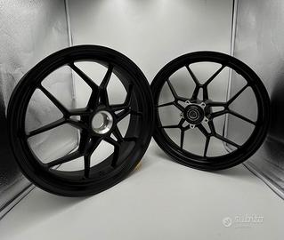coppia cerchi F3 2012