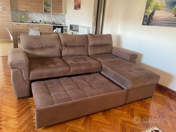 divano letto in tessuto tesistente tipo alcantare