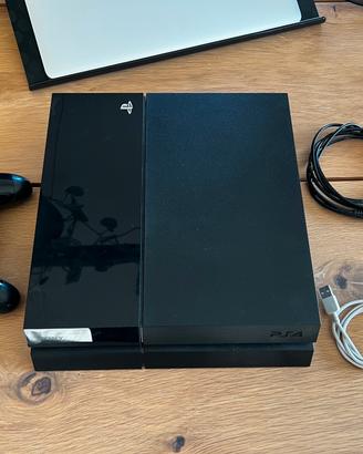 PlayStation 4  Fat 500GB + controller + 5 giochi