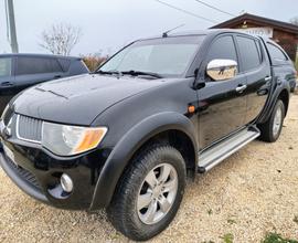 Mitsubishi L200 2.5 DI-D/136CV Club Cab Intense