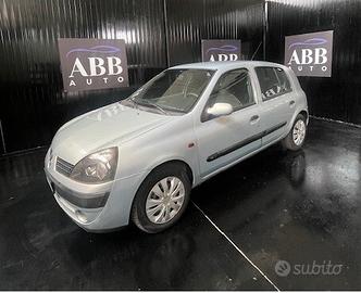 Renault Clio 1.2 75 CV – – Pronta all’uso