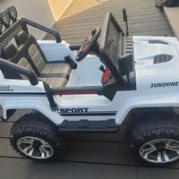 jeep per bambini e omaggio trattorino con pedali