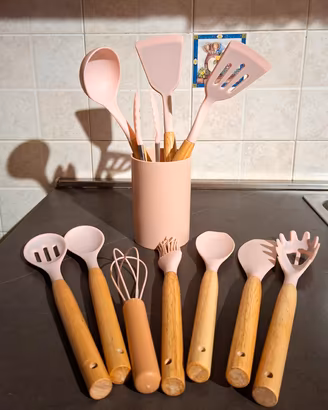 Set 12 Utensili Cucina Silicone Rosa e Legno  Sec