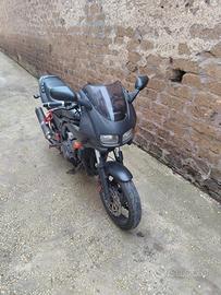 Yamaha FZS 600 fazer