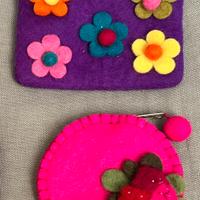 Portamonete in lana cotta