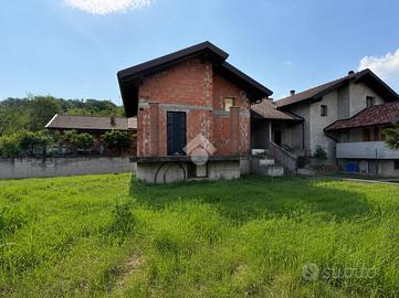 VILLA SINGOLA A DORZANO