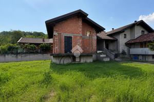 VILLA SINGOLA A DORZANO