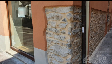 Ampio locale nel centro storico