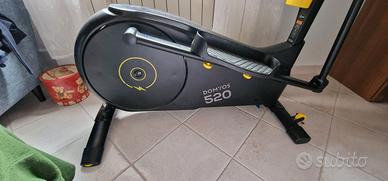 DOMYOS Ellittica EL 520B autoalimentata e connessa