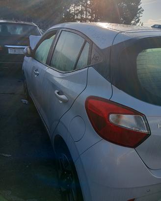 Hyundai i10 anno 2024 mot.3 cilindri Benz. 1.0