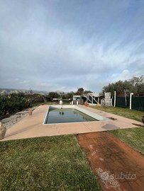Villa con piscina e uliveto a Solicchiata
