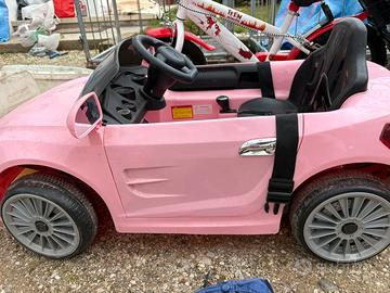 Macchina rosa Berlina per bimba