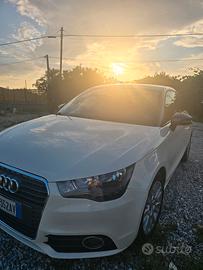 Audi A1  1.6 NEOPATENTATI +GARANZIA 12 MESI