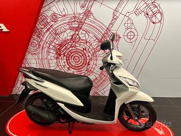 Honda Vision 110 - 2011