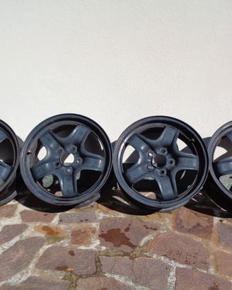 Cerchi R16 acciaio a 5 razze Volvo Ford