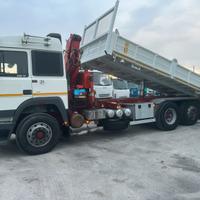 Iveco 240-36 ribaltabile e gru, ACCETTO PERMUTA