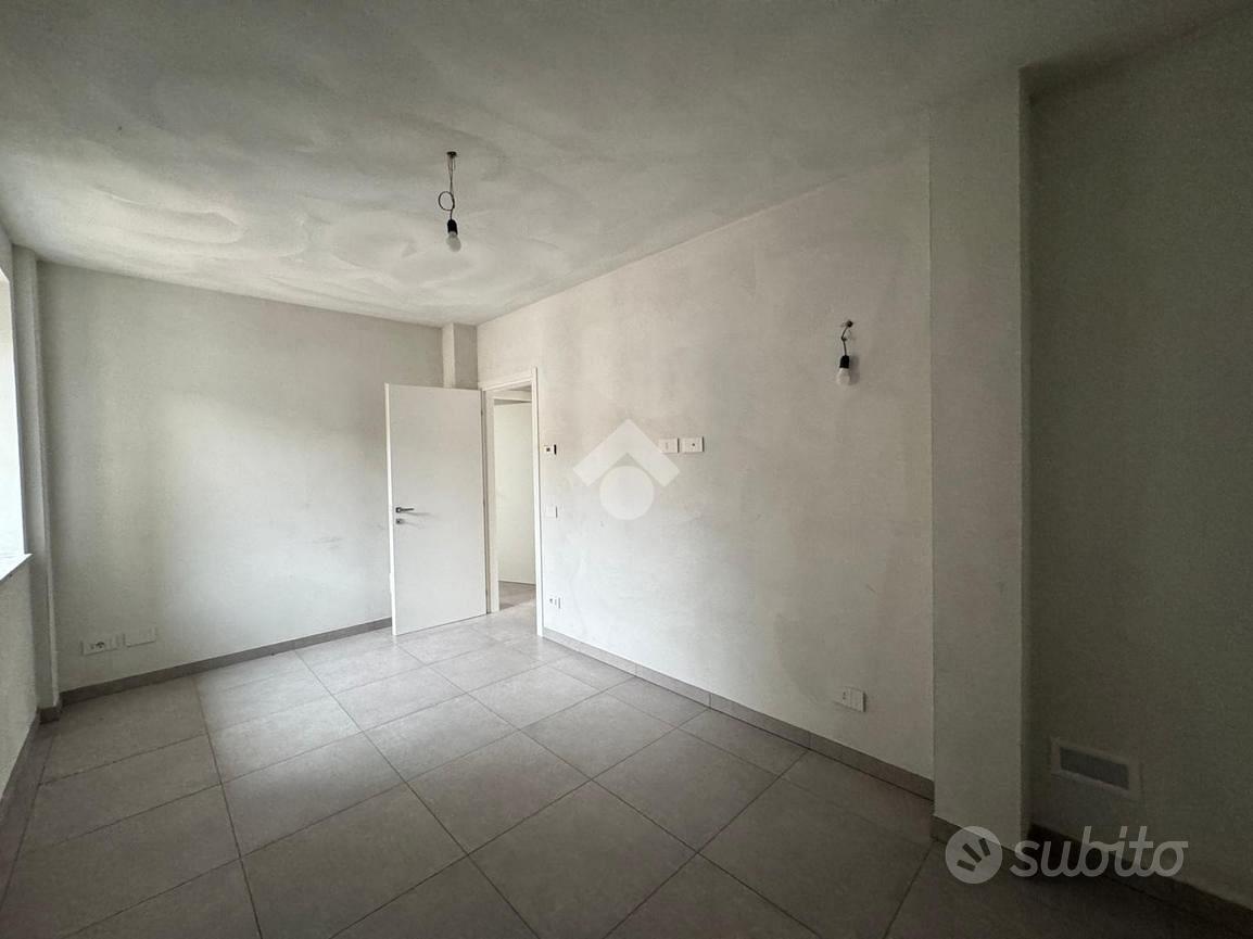 Appartamento – Suno, Piana - Altro