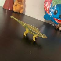 Action figure anchilosauro