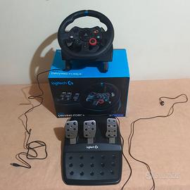 Volante e pedaliera LOGITECH G29