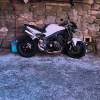 Triumph Speed triple 1050