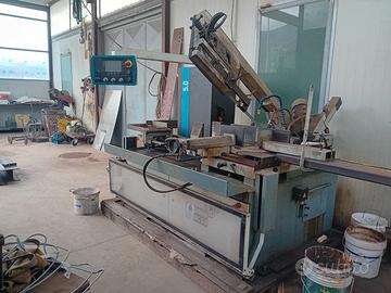 Sega a nastro automatica