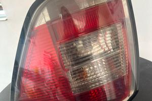 Fanale post dx  Astra SW anno 2007/2011