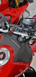 Ducati Streetfighter V4s