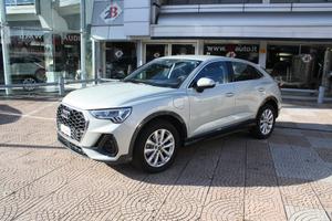AUDI Q3 SPB 45 TFSI e S tronic Business Plus