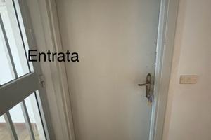 Sottotetto a Battipaglia-via Serroni non abitabile