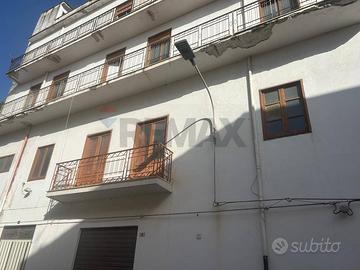 Stabile/Palazzo - Partinico