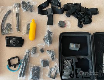 Gopro hero 5 con accessori