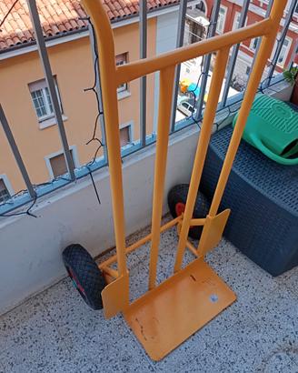 Carrello pesante portaoggetti