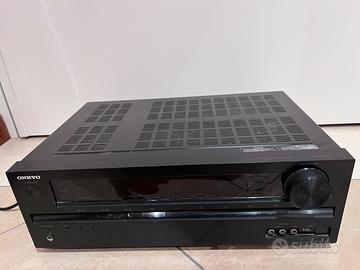 Sìntoamplificatore marca Onkyo TX SR 309  e casse
